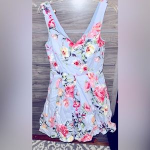 Trixxi dress with pockets and zip back